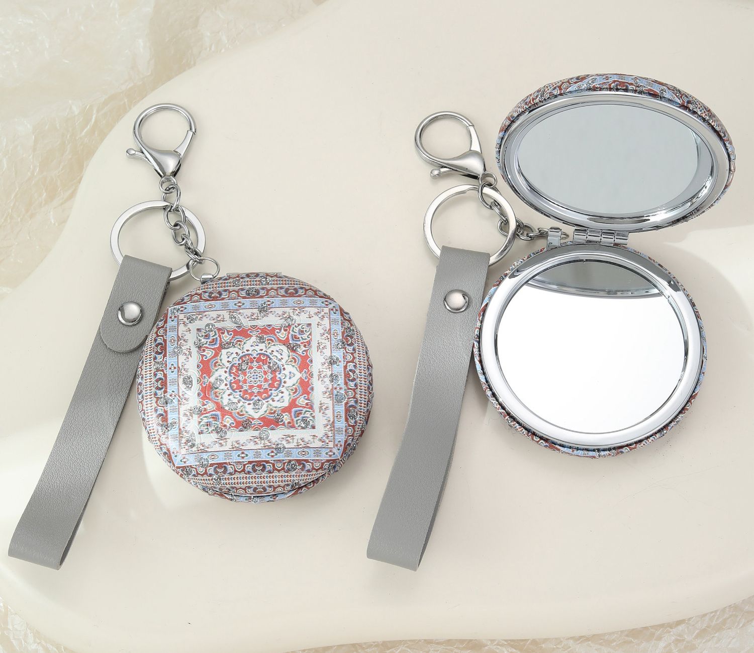 Luxury Circle Compact Mirror