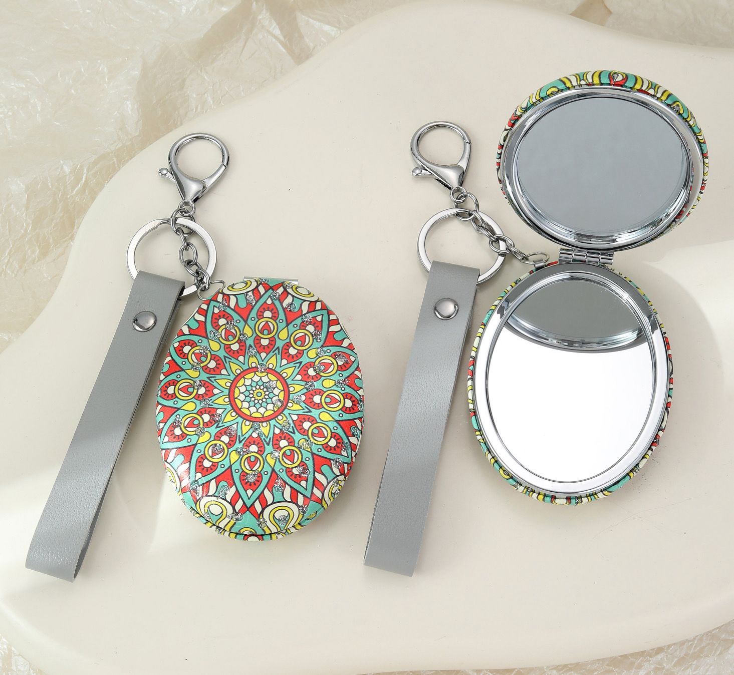 Luxury Oval Compact Mirror