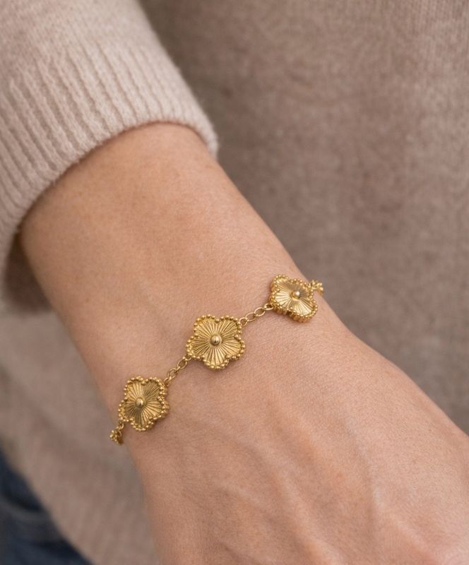 Gold Clover Bracelet