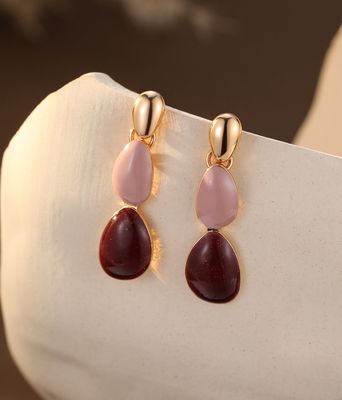 Leah Drop Earrings
