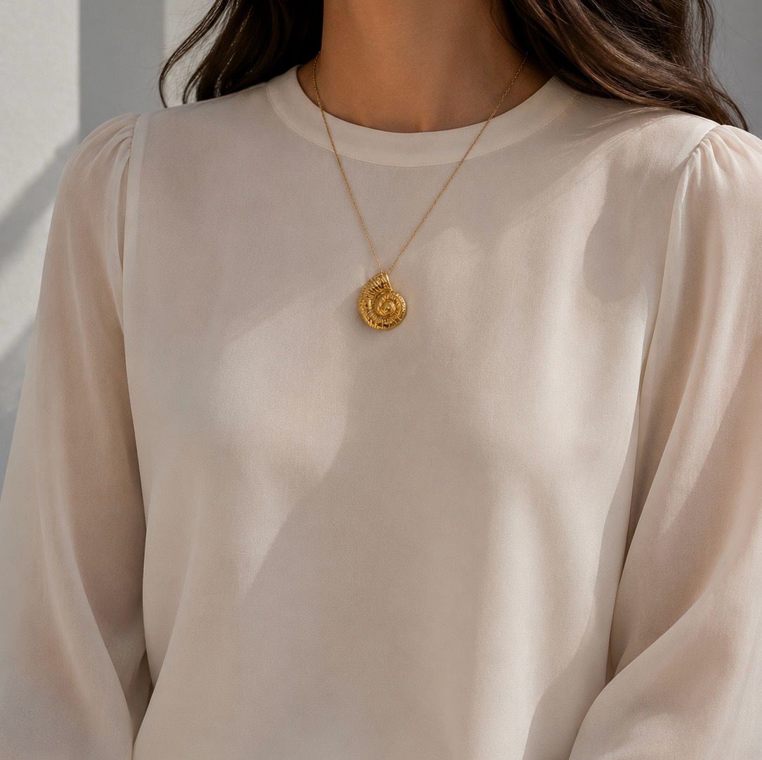 Stainless Steel Gold Plated Shell Necklace Stainless Steel Gold Plated Shell Necklace