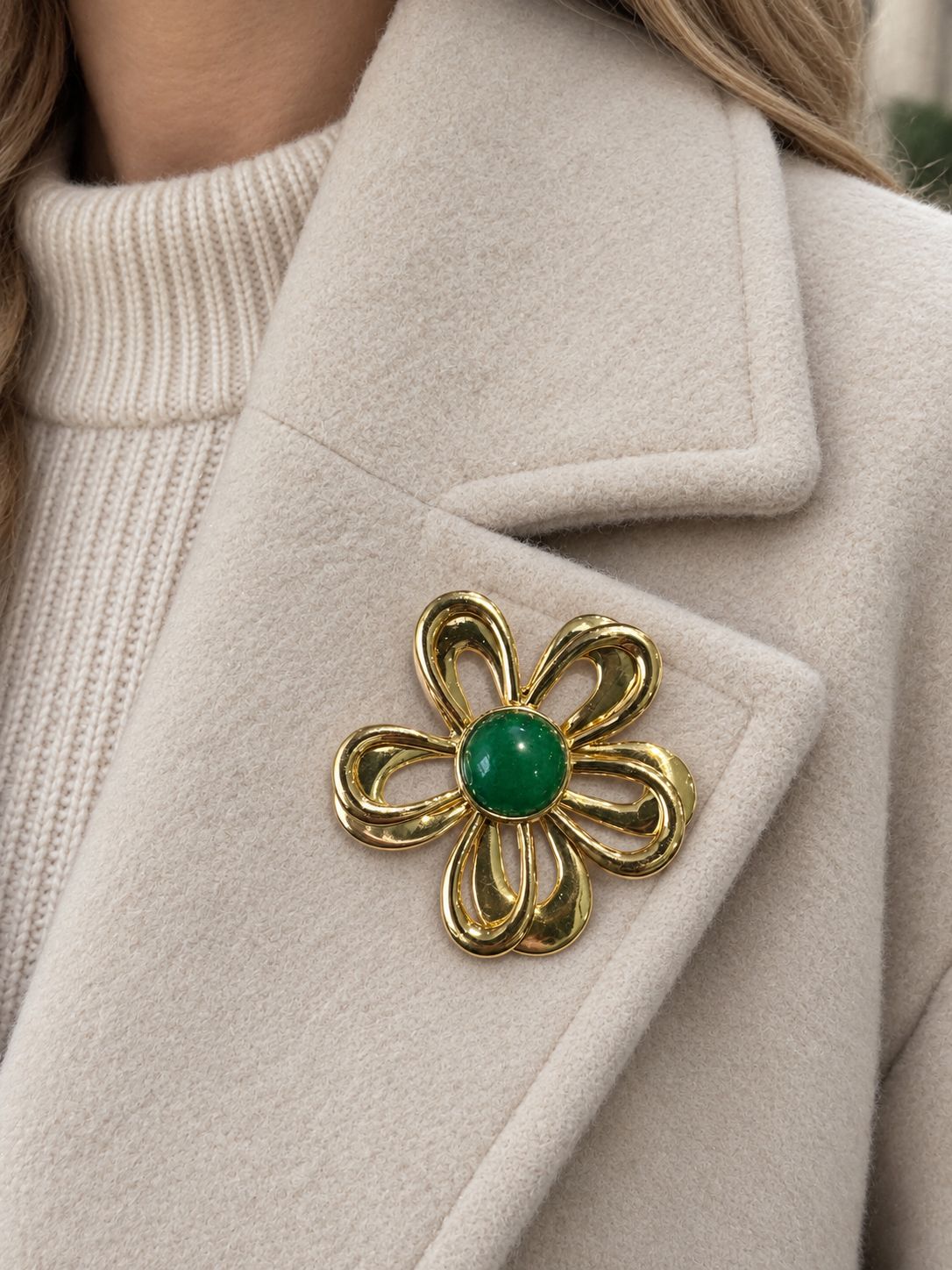 Gold And Green Flower Magnetic Brooch Gold And Green Flower Magnetic Brooch