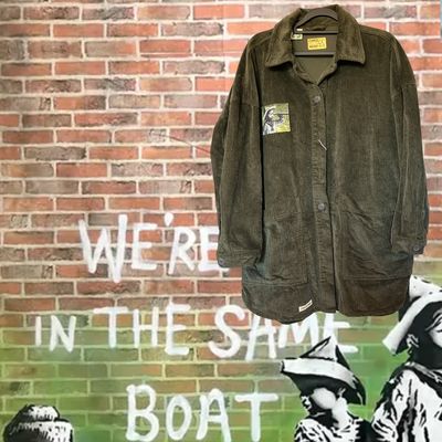Veste velours Banksy – "We're All in the Same Boat"