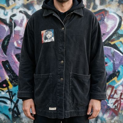 Veste velours Style workwear Banksy : L’art comme cri d’alerte