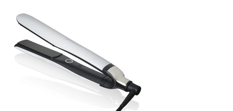 GHD Platinum+ white styler