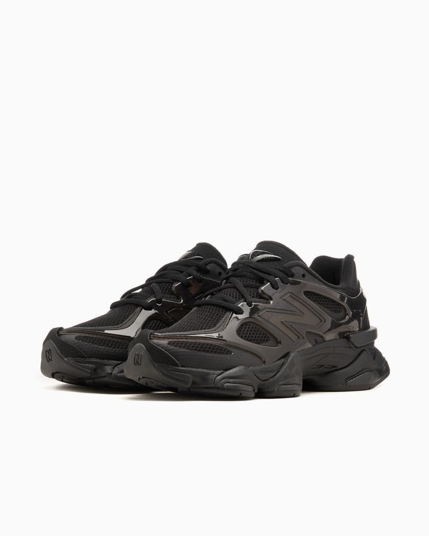 NEW BALANCE 9060 NERO VERNICIATO