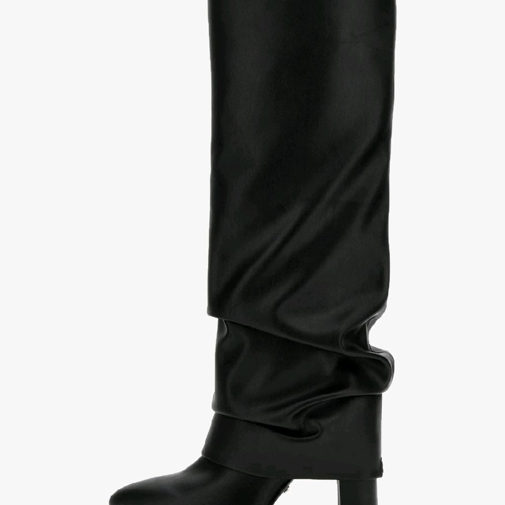 Guess Stivale Elegante e Versatile con Comfort Garantito per Ogni Occasione