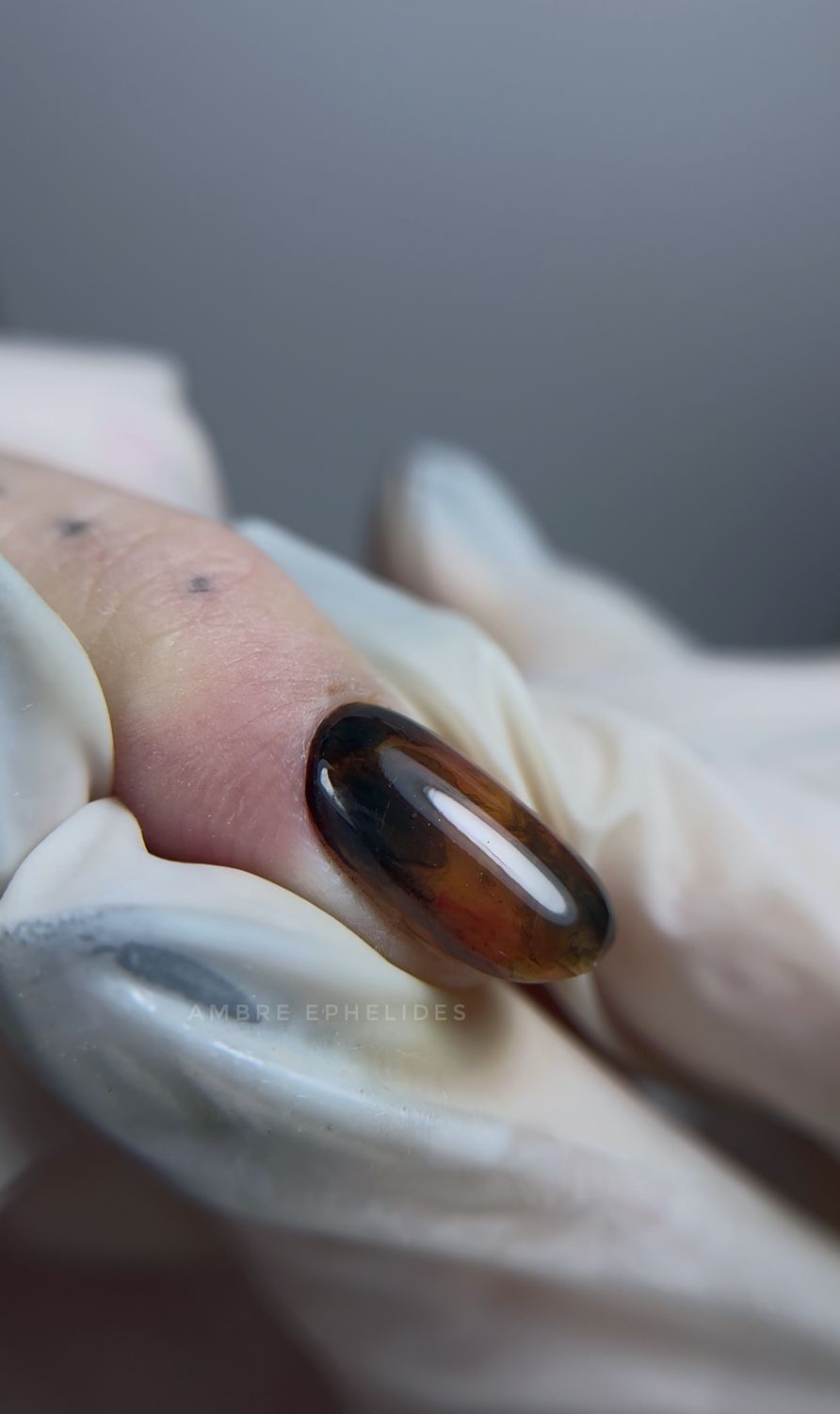 kit Expert Tortoise Nails