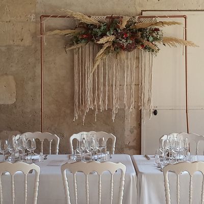 Arche cuivrée pour cérémonie ou décoration pour mariage