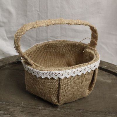 Panier en toile de jute pour enfant d&#39;honneur