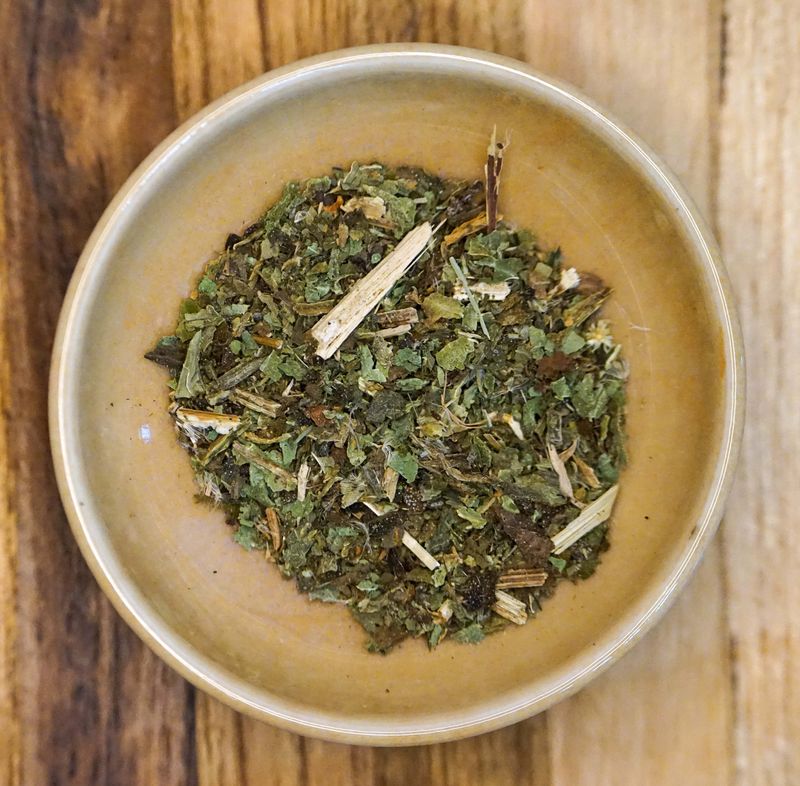 Comfrey leaf