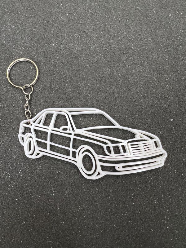 Brelok Mercedes W124