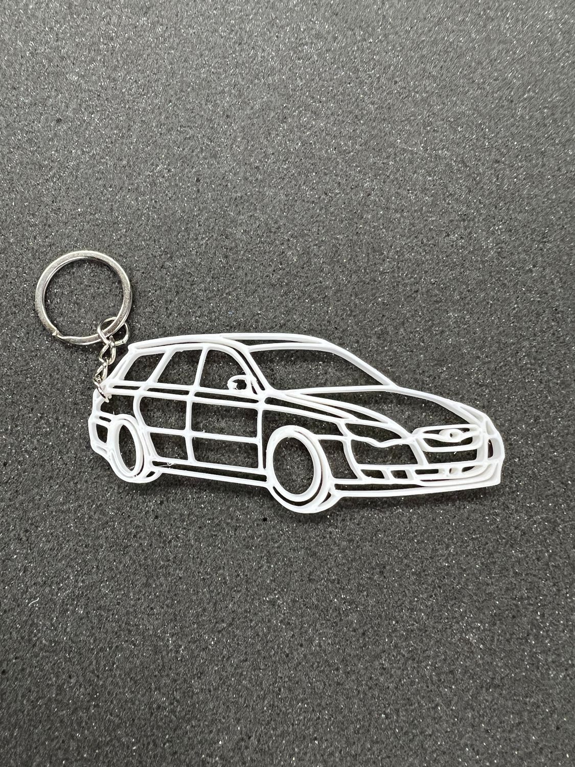 Brelok Subaru Legacy