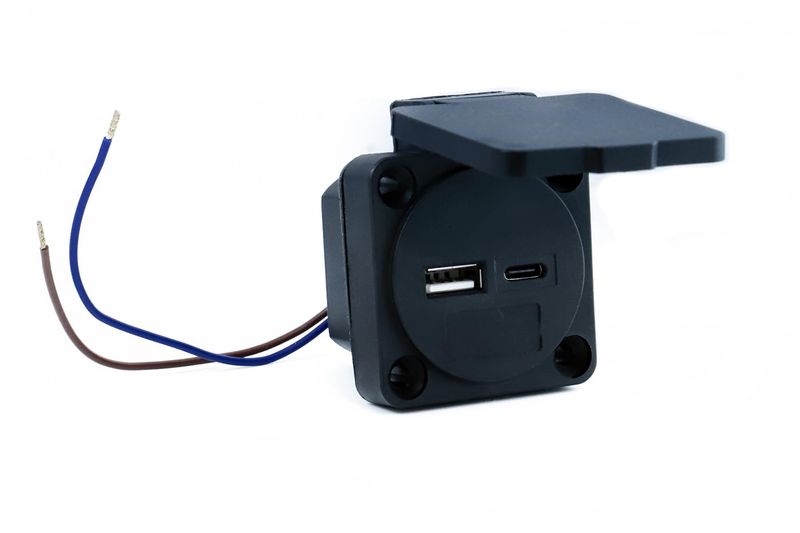 HOLZER USB (A-C) Anbaudose IP54 - Schwarz