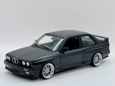 1:18 BMW M3 E30 Minichamps BBS Felgen