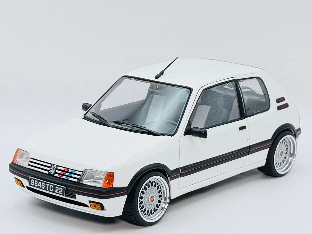 1:18 Peugeot 205 GTI Norev BBS Felgen