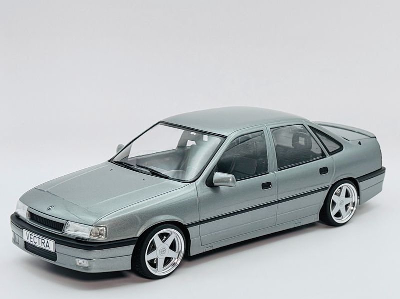 1:18 Opel Vectra A 2000 MCG AZEV Felgen
