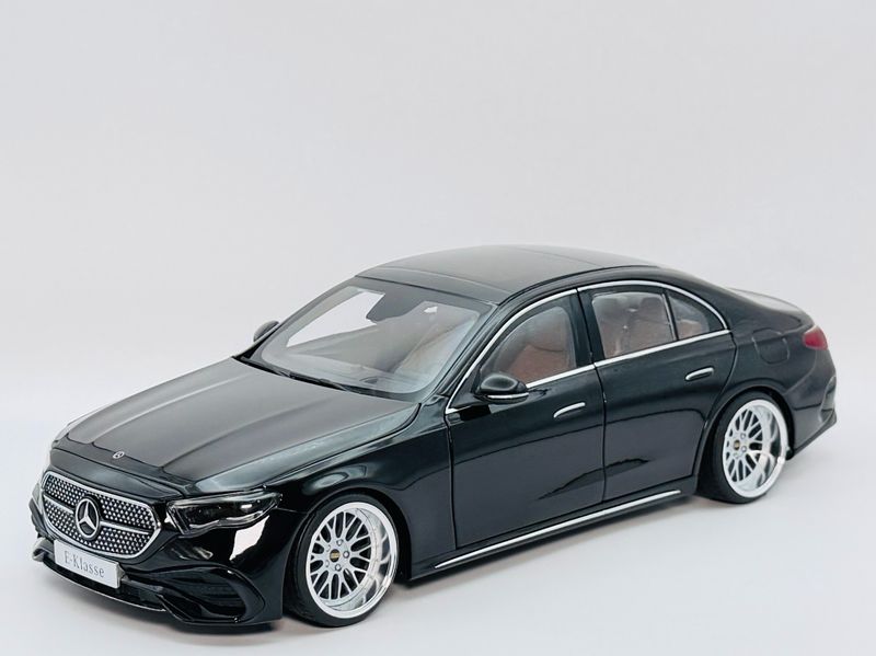 1:18 Mercedes-Benz E-Klasse W214 BBS Felgen