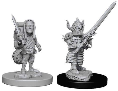 Dungeons &amp; Dragons Nolzur`s Marvelous Unpainted Miniatures: W6 Male Halfling Fighter