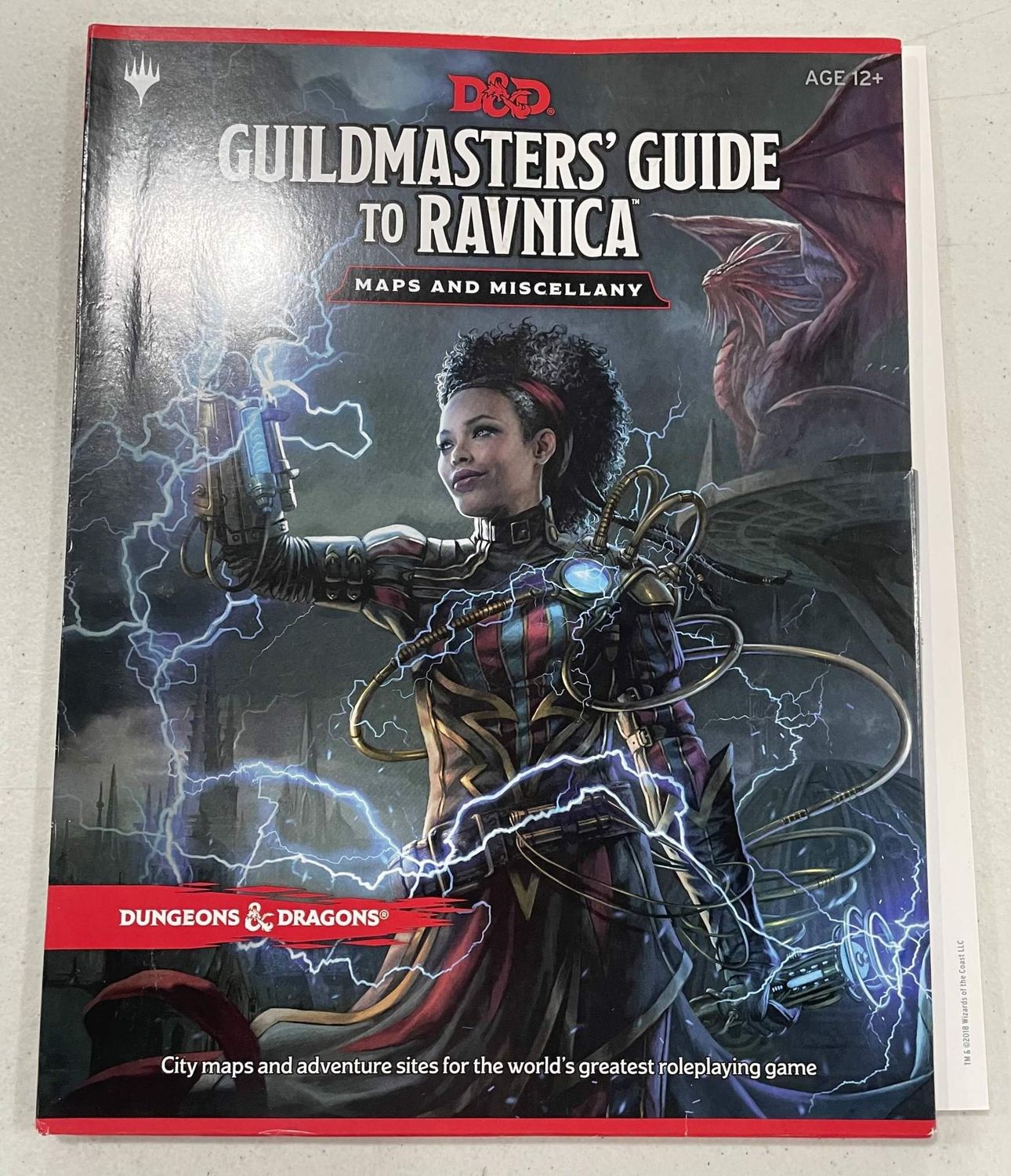 Guildmasters&#39; Guide to Ravnica (Book and Maps)