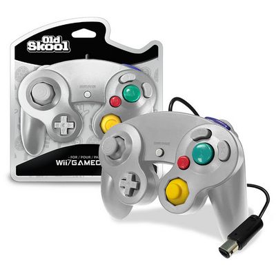GameCube / Wii Compatible Controller - SILVER