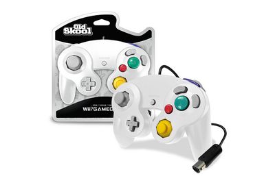 GameCube / Wii Compatible Controller - WHITE
