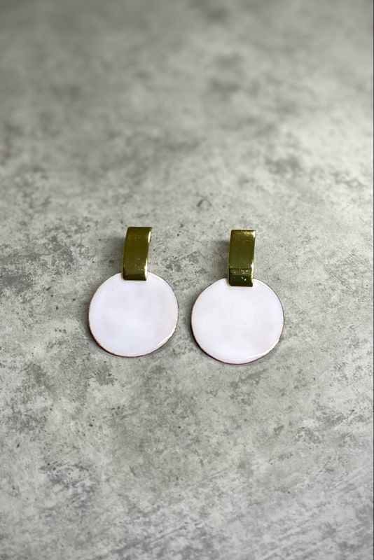 Opálos fehér tűzkarika