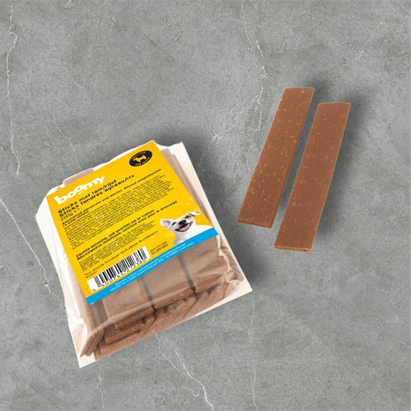 Boomy - Sticks met lam/rijst