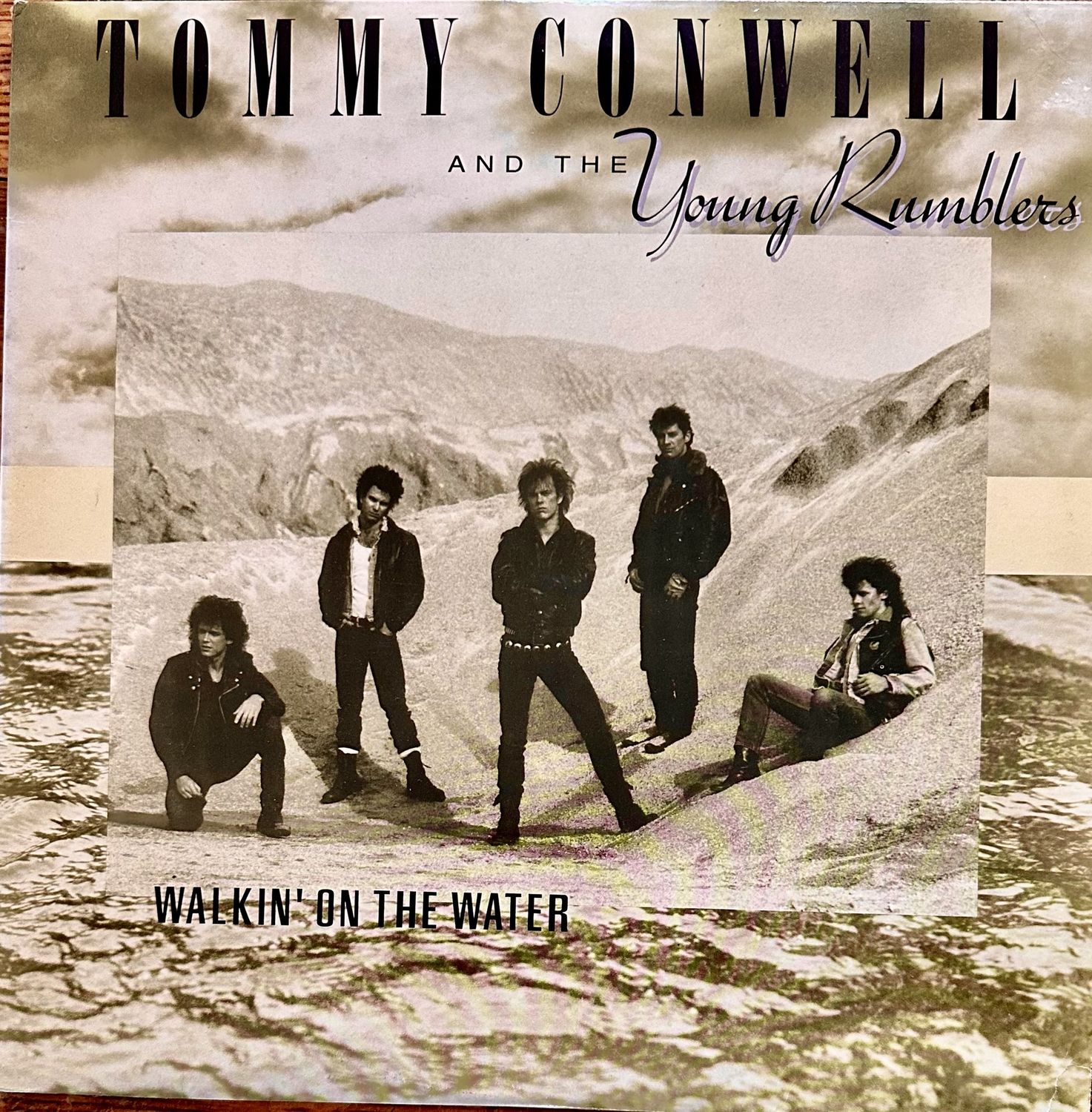 TOMMY CONWELL AND THE YOUNG RUMBLERS - Walkin&#39; On The Water