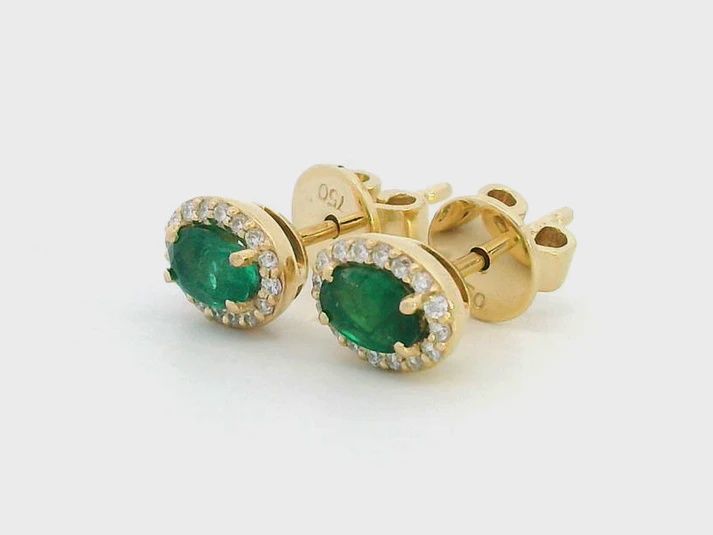EMERALD DIAMOND EARRING STUD(NATURAL)OVAL EM0.88CT D0.24CT