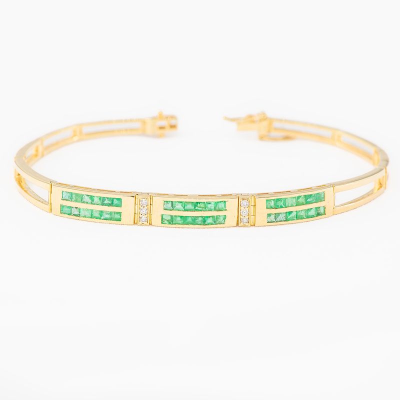 1.68CT NATURAL-GROWN EMERALD BRACELET