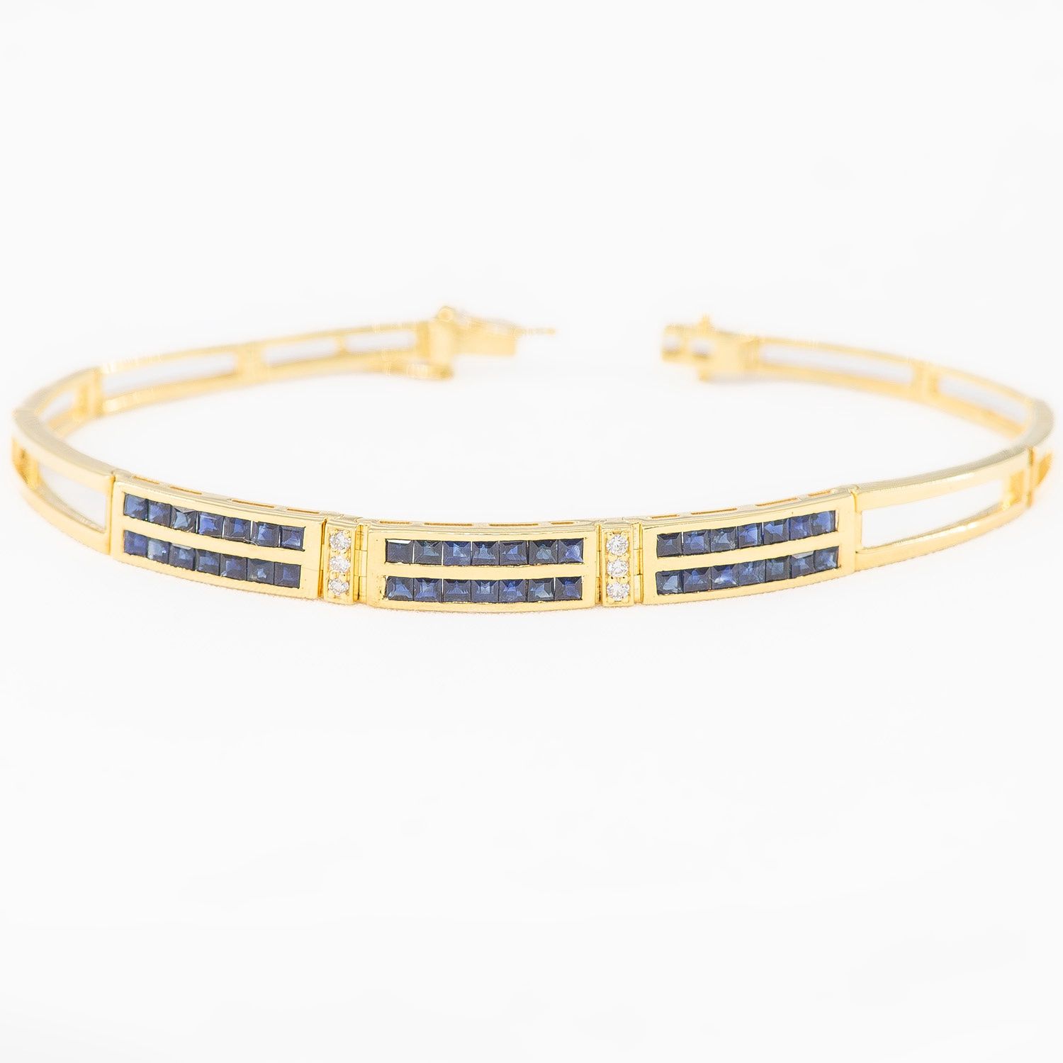 2.67CT NATURAL-GROWN SAPPHIRE BRACELET