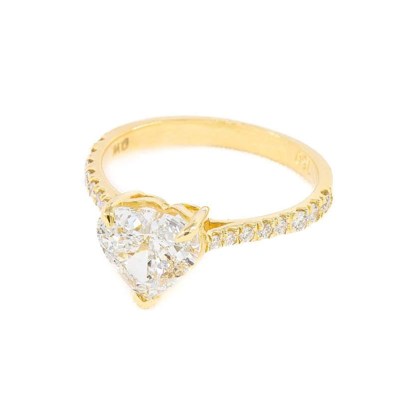 2.04CT LAB-GROWN HEART D/VS2