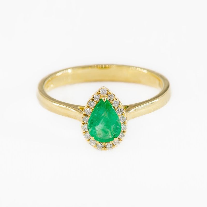 0.52CT NATURAL-GROWN PEAR-DROP EMERALD