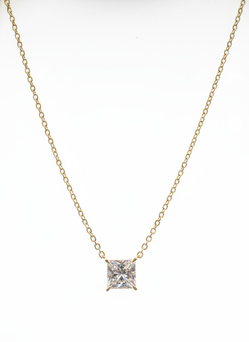 1.00CT LAB-GROWN PRINCESS PENDANT D-E/VVS (WITH CHAIN)