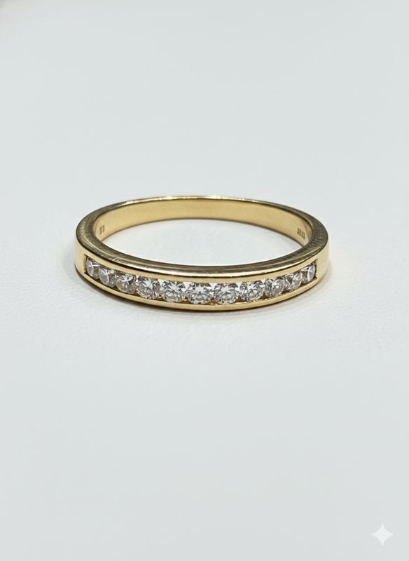0.33CT NATURAL-GROWN ROUND G-H/VS-SI