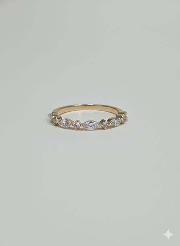 0.50CT LAB-GROWN MARQUISE E-F/VVS-VS