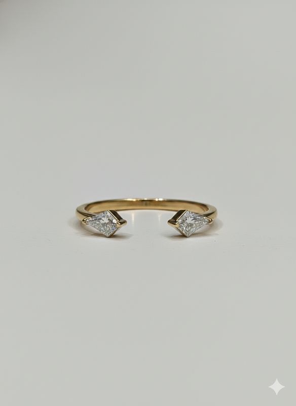 0.33CT LAB-GROWN KITE E-F/VVS-VS