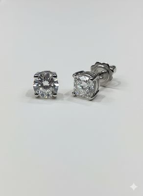 DIAMOND STUD EARRING LAB GROWN