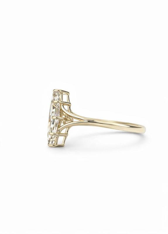 3.04CT LAB-GROWN FRENCH MARQUISE F/IF