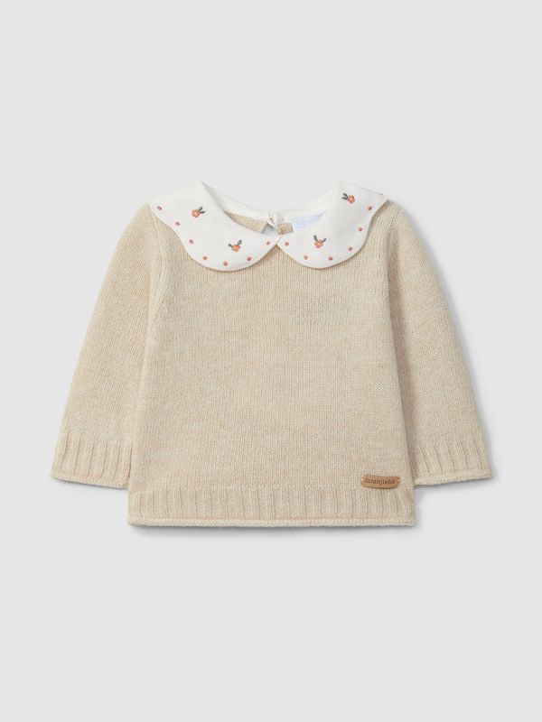 Laranjinha - Sweater beige geborduurd kraagje bloem