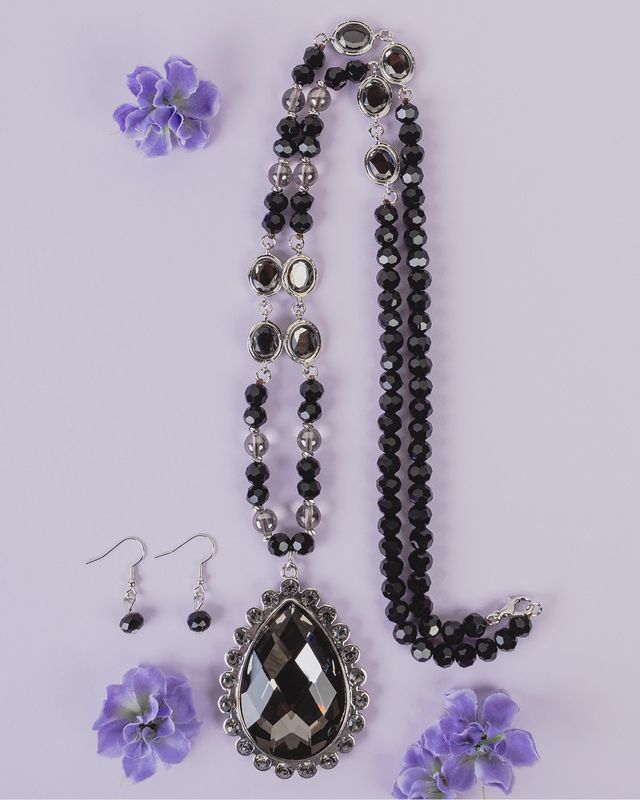 Crystal Pendant Long Necklace