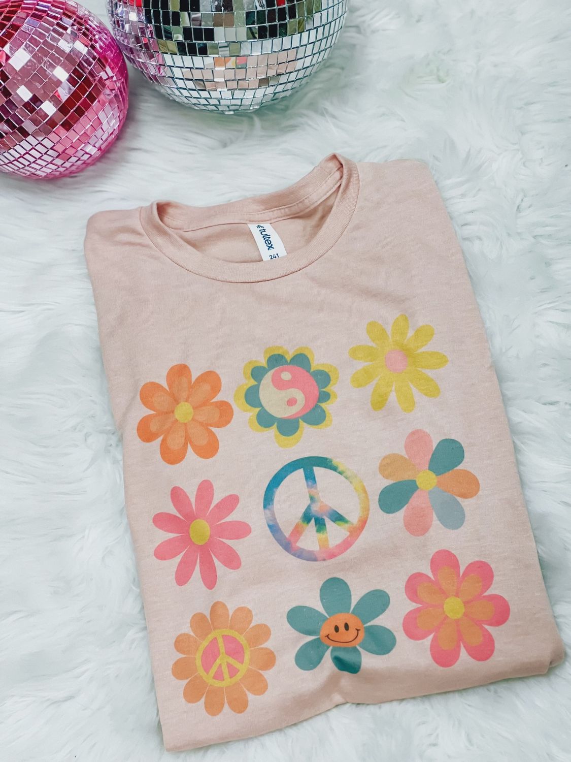 Retro Flower Tee Reg/Plus