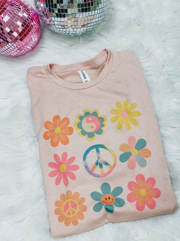 Retro Flower Tee Reg/Plus
