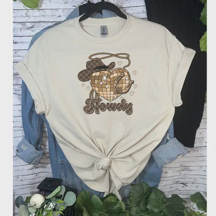 Howdy Disco Heart T-Shirt Reg/Plus