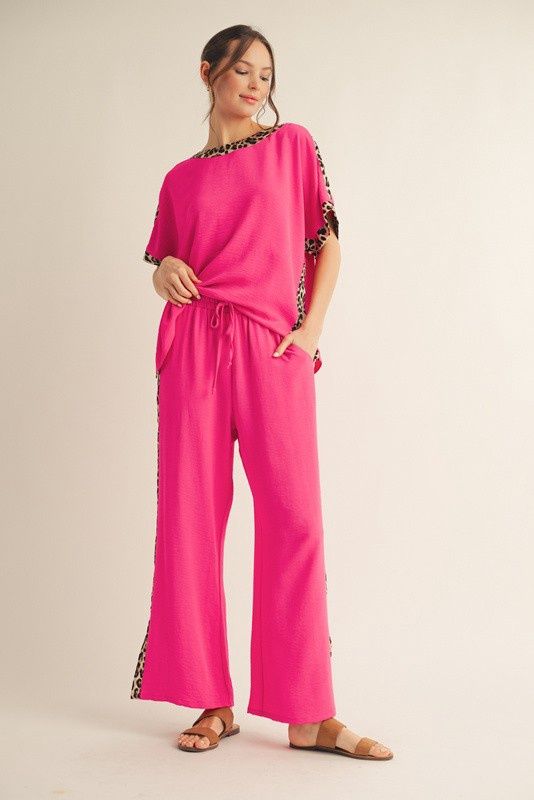 Side Leopard Accent Casual Pants