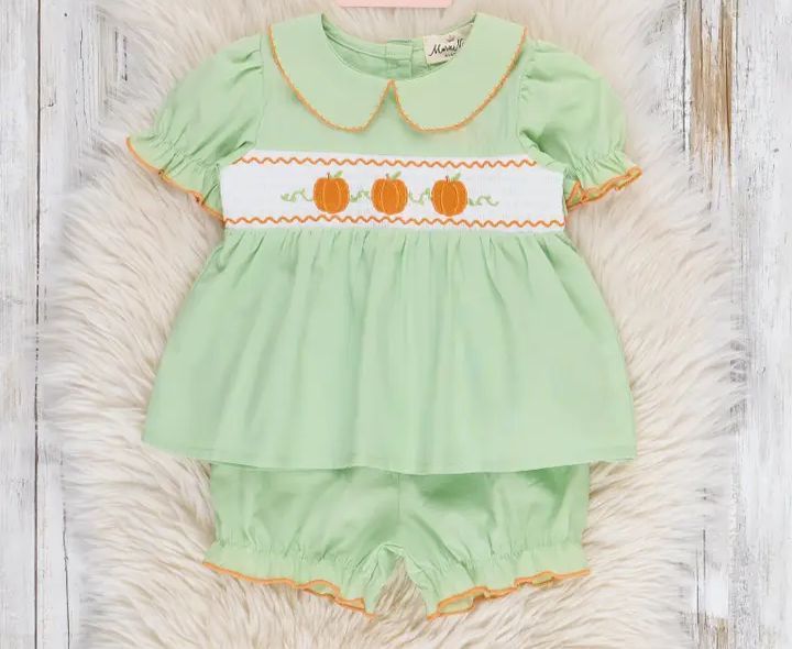 Smocked Embroidered Sweet Pea Pumpkin Bloomers Outfit