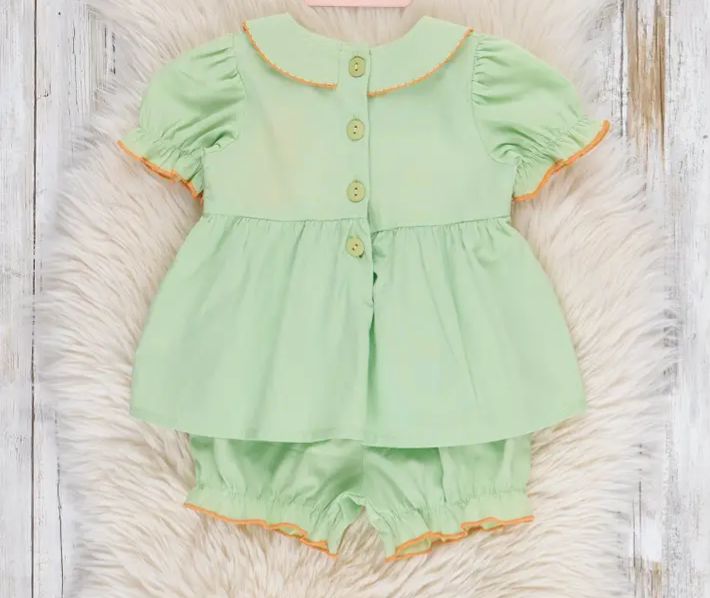 Smocked Embroidered Sweet Pea Pumpkin Bloomers Outfit