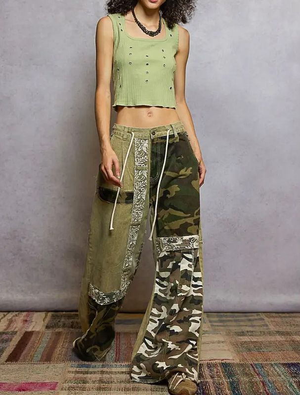 Lace-Overlay Printed Patchwork Contrast Denim Waistband Pant