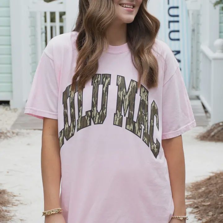LULU Mac Bottomland Mossy Oak Tee - Blossom